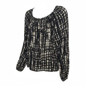 Sanctuary Black and White Pleated Long Sleeve Blouse
